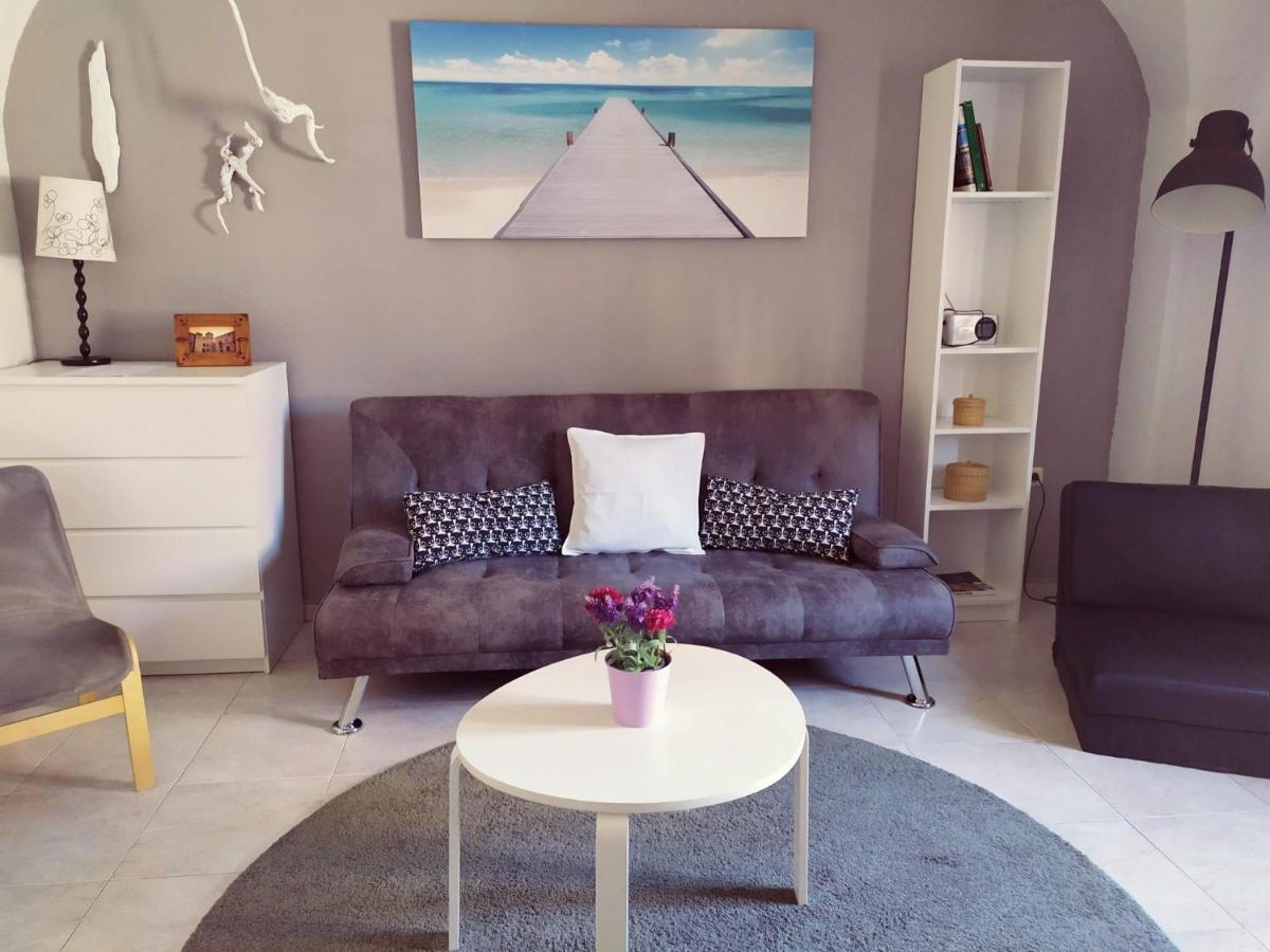 Apartamentos La Machacona Plaza Mayor Caces Exteriér fotografie